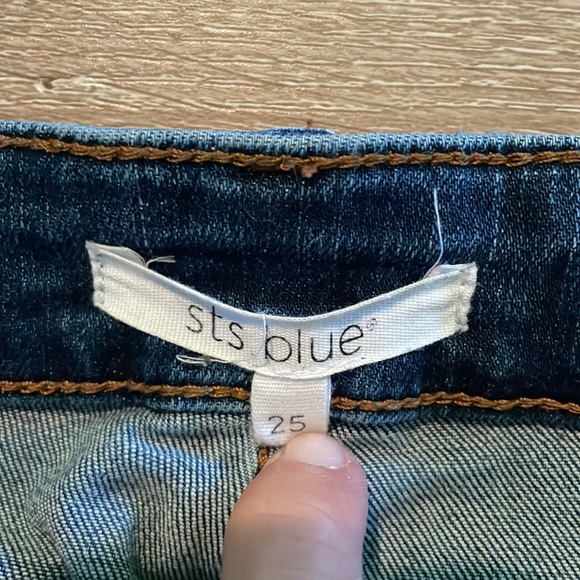 Jeans - Picture 5 of 8